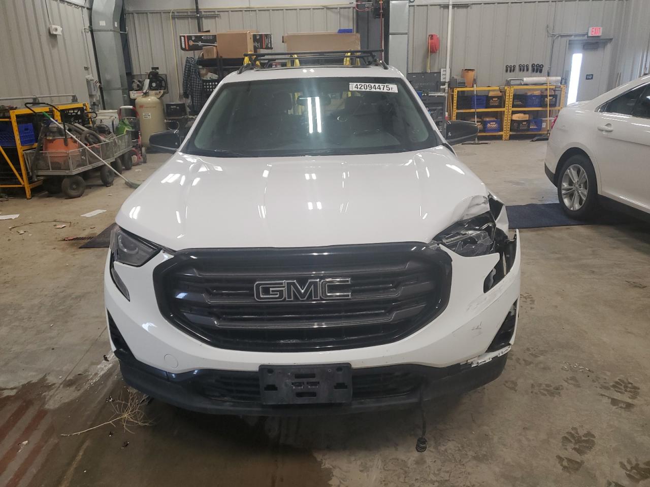 2021 GMC Terrain - Image 5