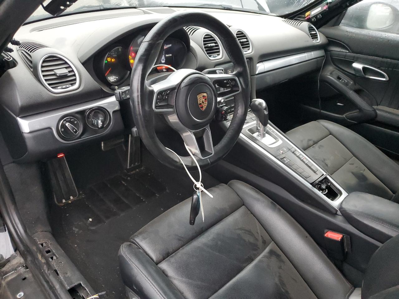 2017 Porsche Cayman S VIN: WP0AB2A82HK285072 Lot: 50820365