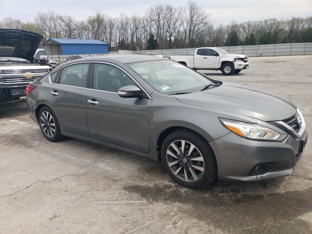  NISSAN ALTIMA 2017 Szary