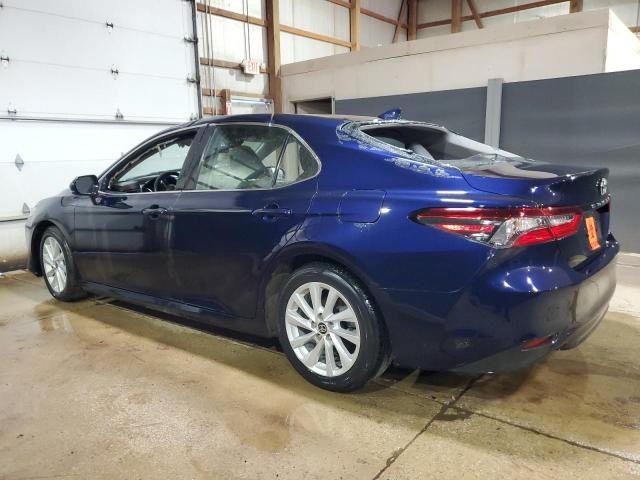  TOYOTA CAMRY 2022 Granatowy
