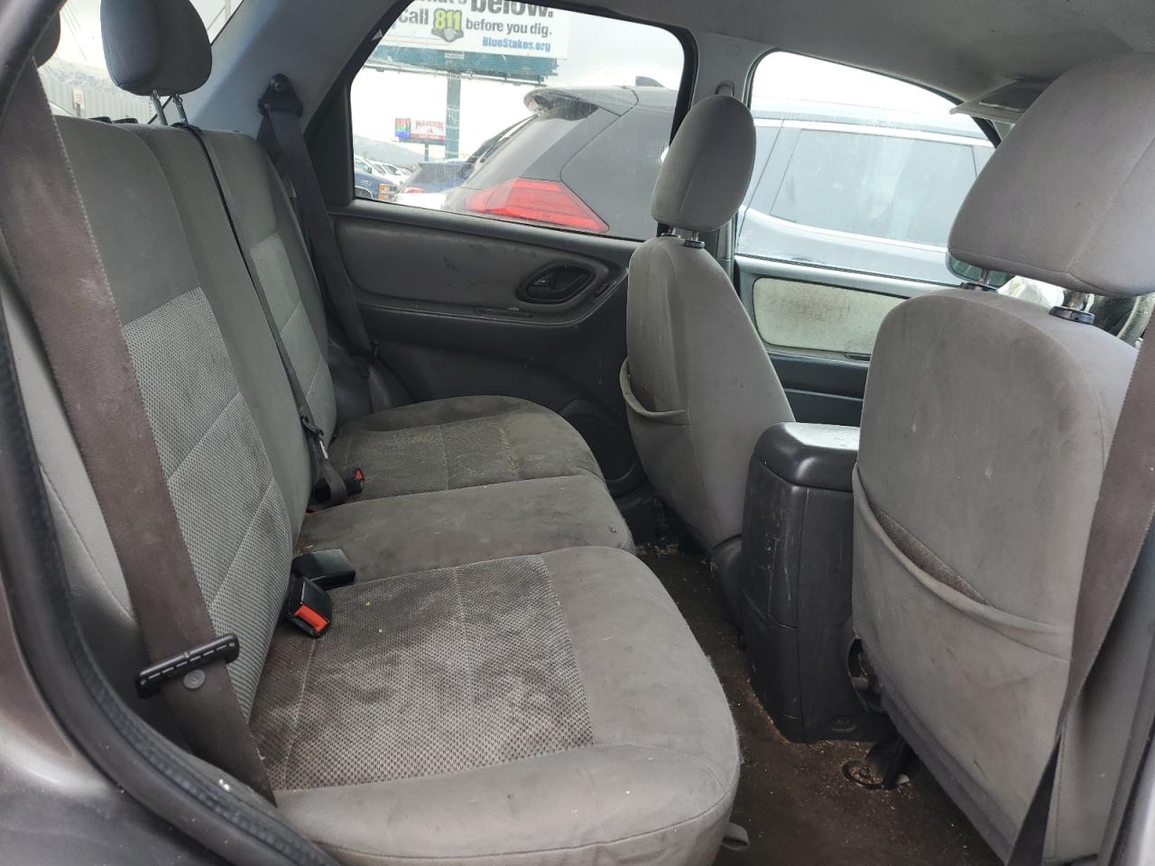 2005 Ford Escape Xlt VIN: 1FMYU93155KC29328 Lot: 52715195