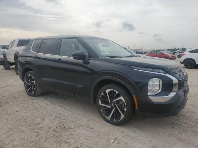  MITSUBISHI OUTLANDER 2022 Чорний