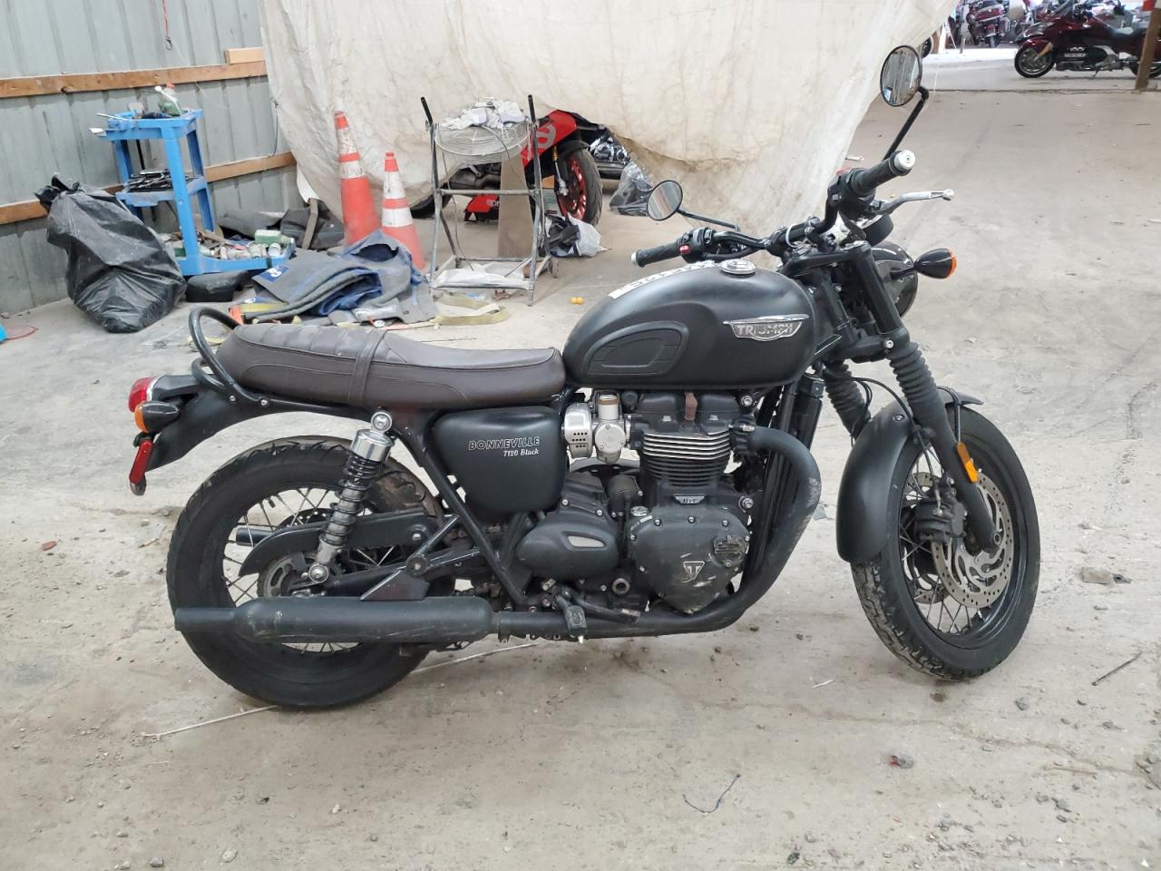 2020 Triumph Motorcycle Bonneville T120 for Sale in Madisonville, TN - Side