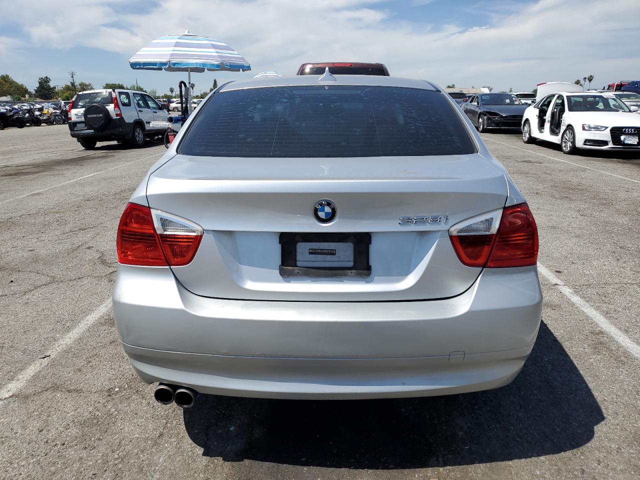 2008 BMW 328 I VIN: WBAVA33508KX85838 Lot: 52621395