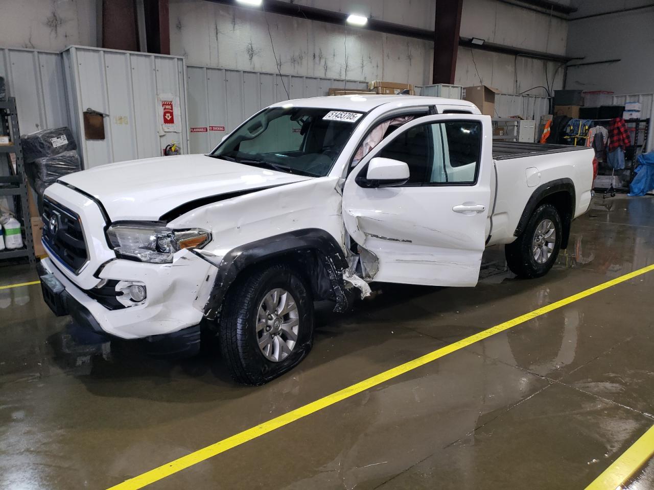 2017 Toyota Tacoma Access Cab for Sale in Rogersville, MO - Side