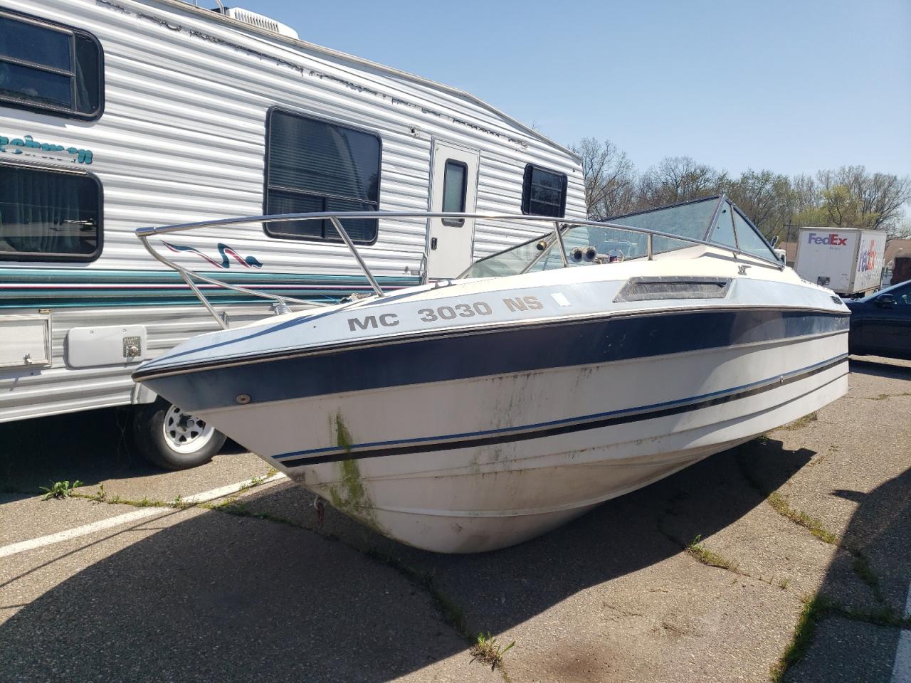 1987 Century Ski Boat იყიდება Woodhaven-ში, MI - All Over