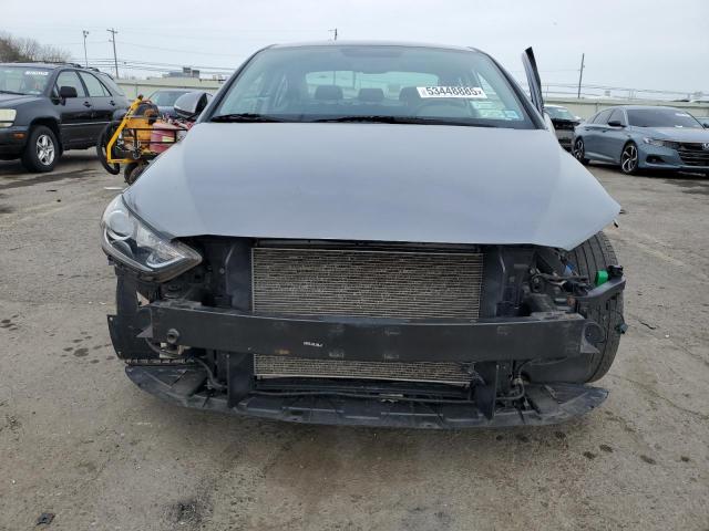  HYUNDAI ELANTRA 2017 Серебристый