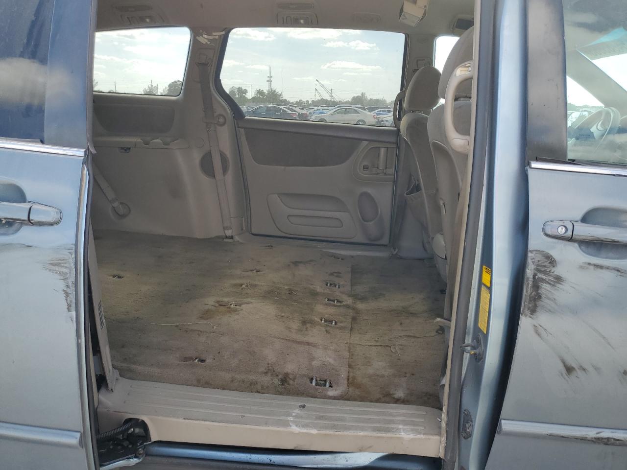 2004 Toyota Sienna Ce VIN: 5TDZA23C44S197764 Lot: 54855865