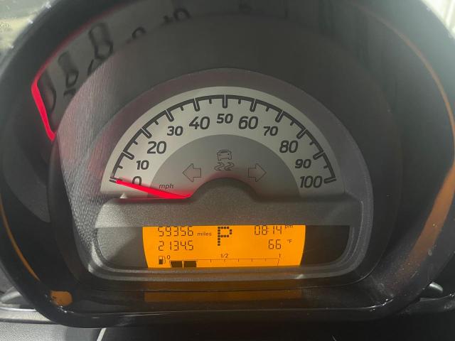 Coupet SMART FORTWO 2012 White