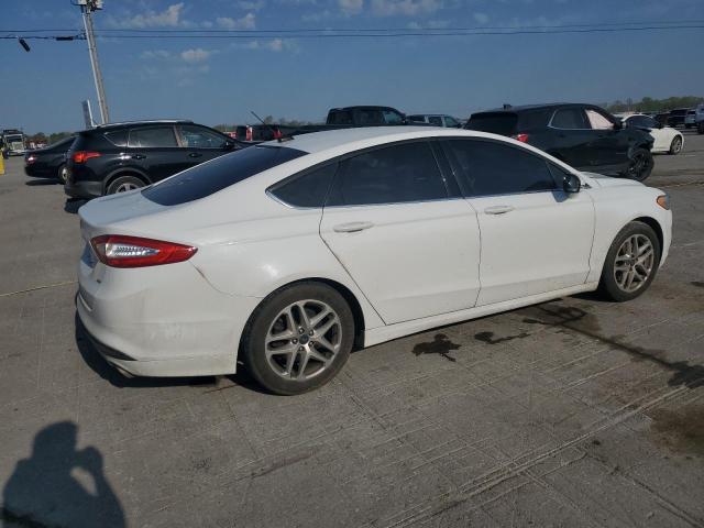  FORD FUSION 2016 Белы
