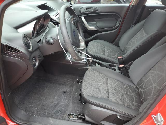  FORD FIESTA 2012 Красный