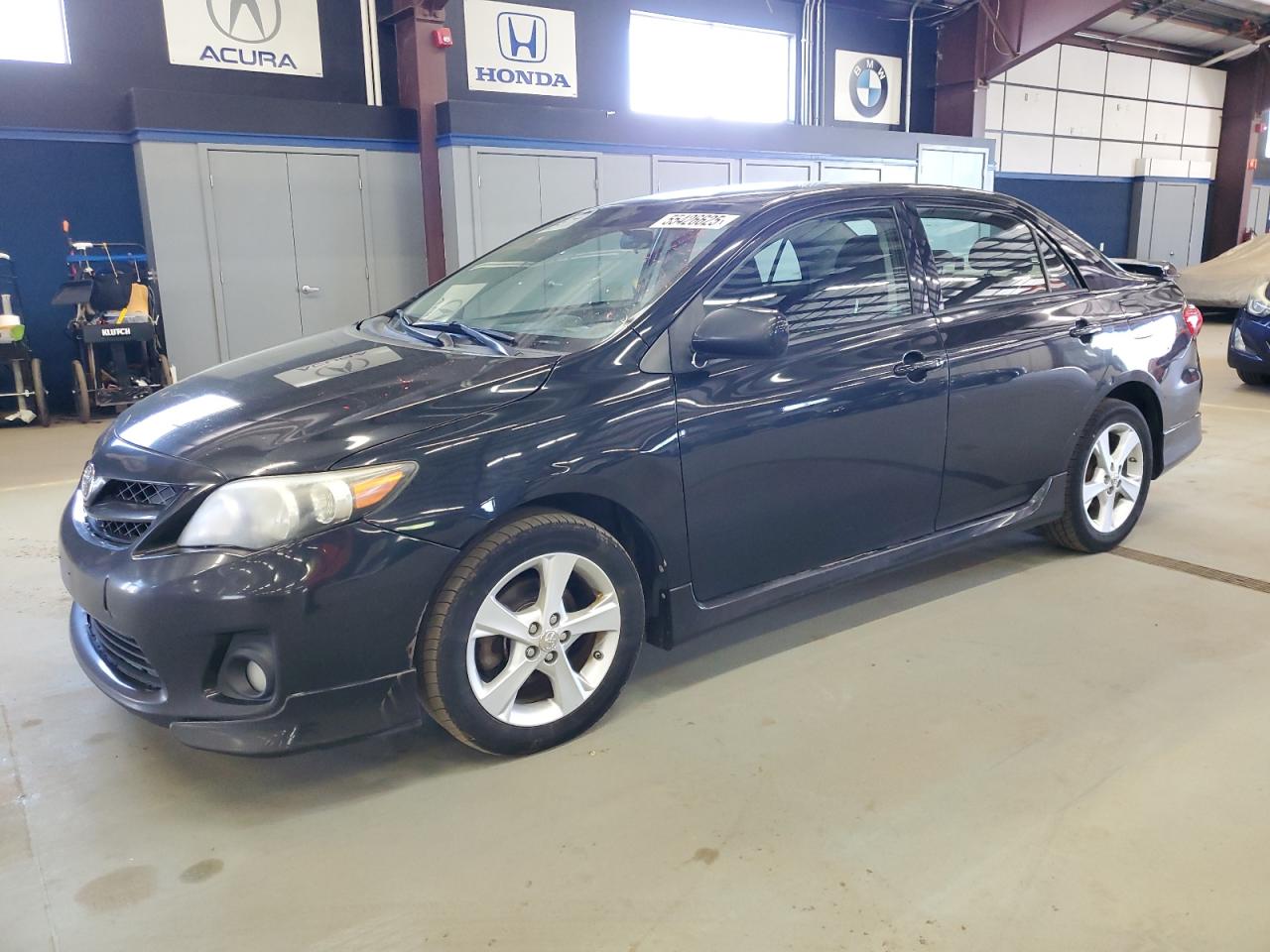 2013 Toyota Corolla Base იყიდება East Granby-ში, CT - Front End