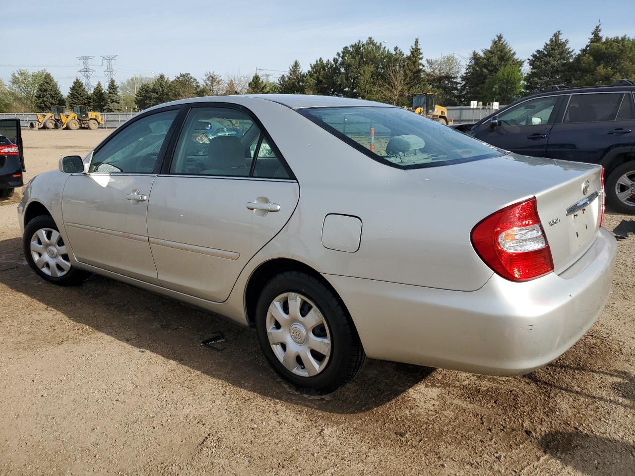 2004 Toyota Camry Le VIN: 4T1BE32K74U928943 Lot: 54506235