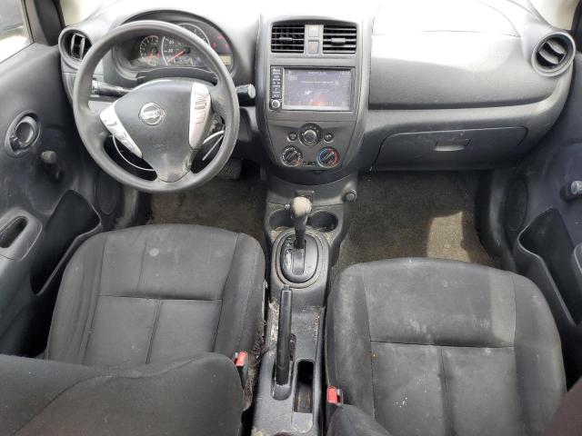  NISSAN VERSA 2019 Szary
