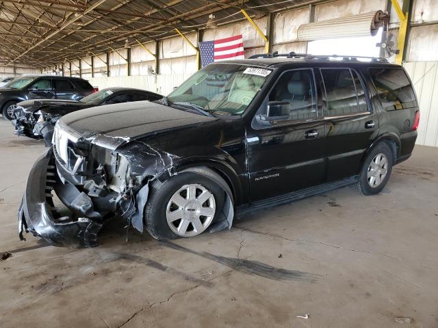 2005 Lincoln Navigator 