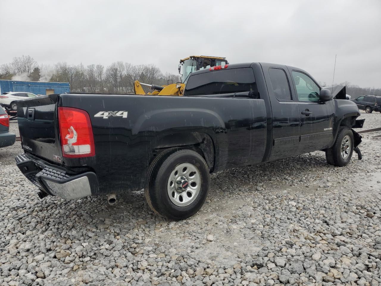 2011 GMC Sierra - Image 3