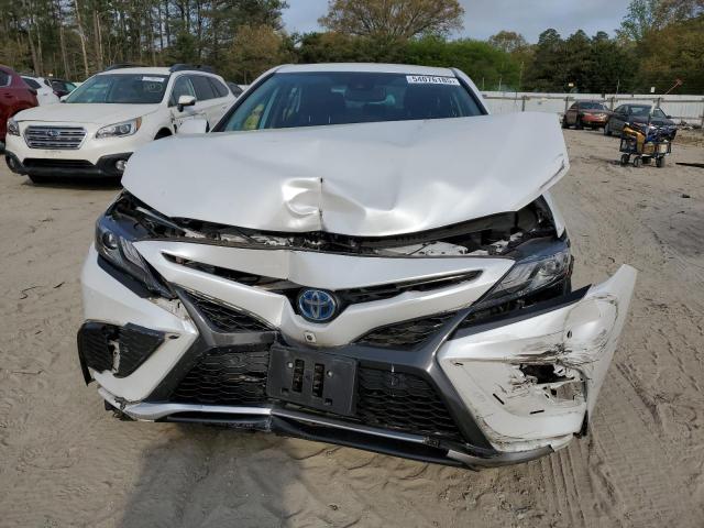  TOYOTA CAMRY 2021 Білий