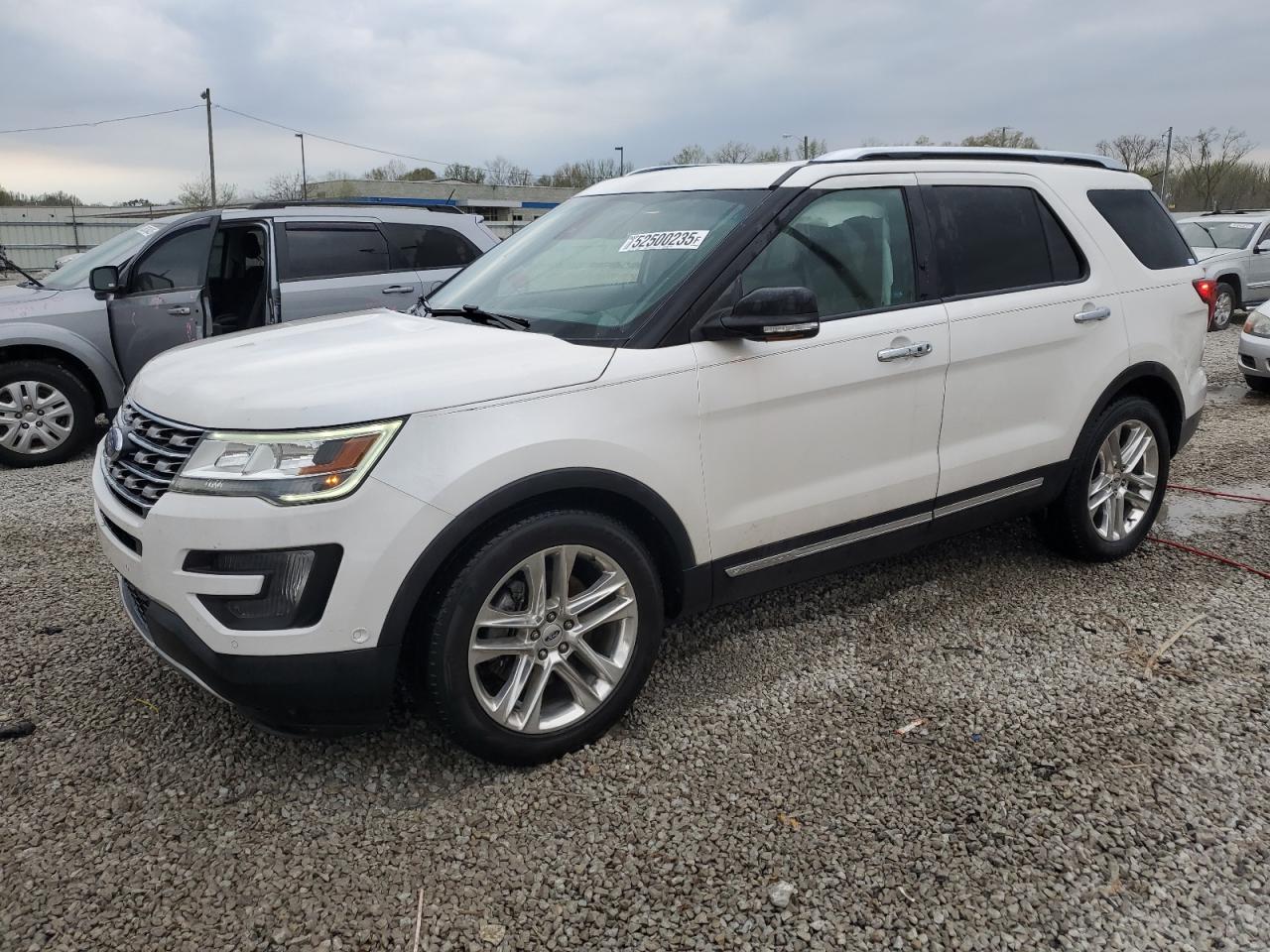 2016 Ford Explorer Limited zu verkaufen in Louisville, KY - Side