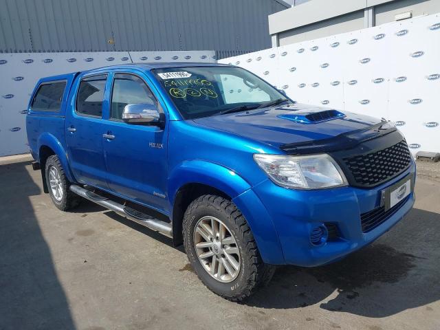 2013 TOYOTA HILUX INVI