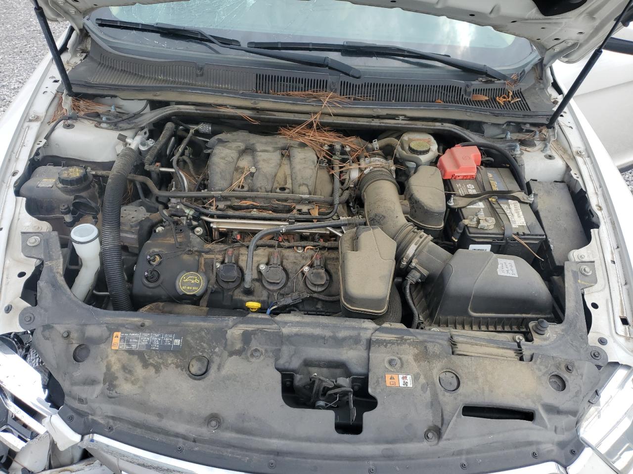 2015 Ford Taurus Sel VIN: 1FAHP2E82FG188034 Lot: 53980255