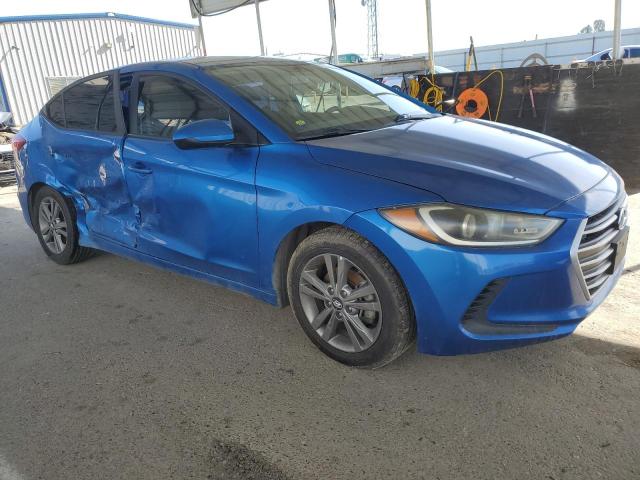  HYUNDAI ELANTRA 2017 Синий