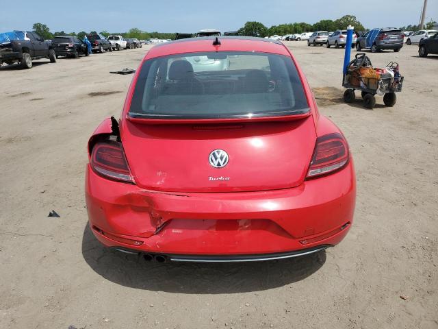  VOLKSWAGEN BEETLE 2018 Красный