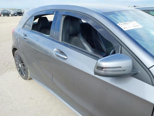 2013 MERCEDES BENZ A180 BLUE-