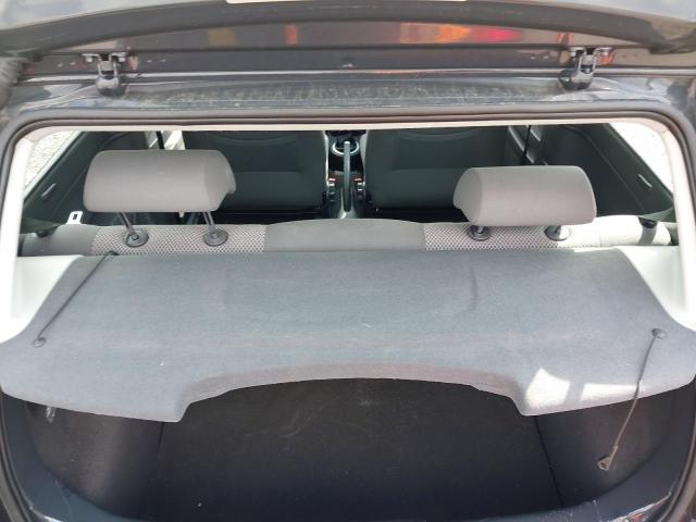 2011 VOLKSWAGEN FOX