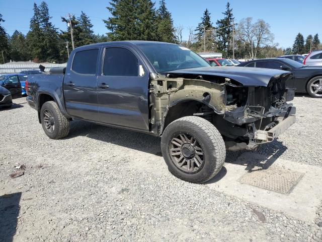 Pickups TOYOTA TACOMA 2017 Szary
