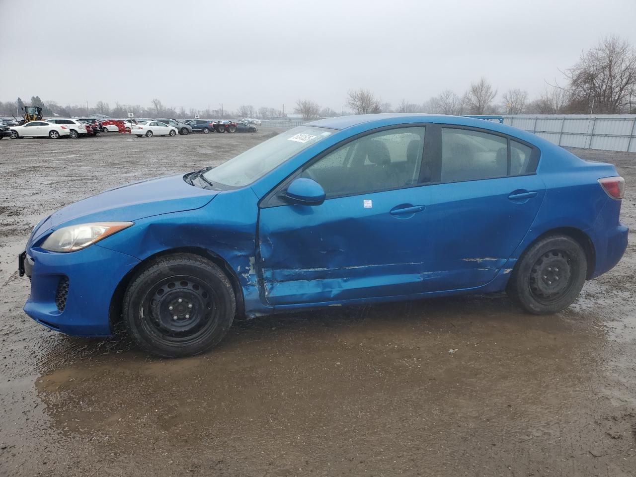 2013 Mazda 3 I للبيع في London، ON - Side