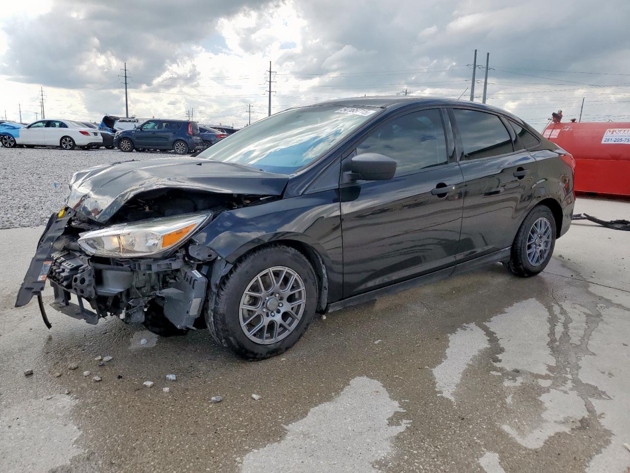 2018 Ford Focus S იყიდება Haslet-ში, TX - Front End