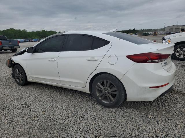  HYUNDAI ELANTRA 2018 Білий