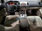 2006 Toyota Tacoma Double Cab იყიდება Center Rutland-ში, VT - Front End