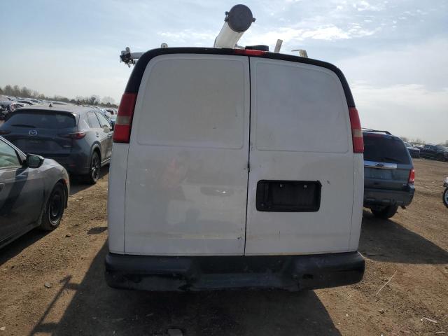 Фургони CHEVROLET EXPRESS 2014 Білий