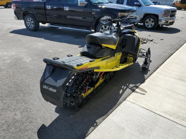2021 SKIDOO RENEGADE