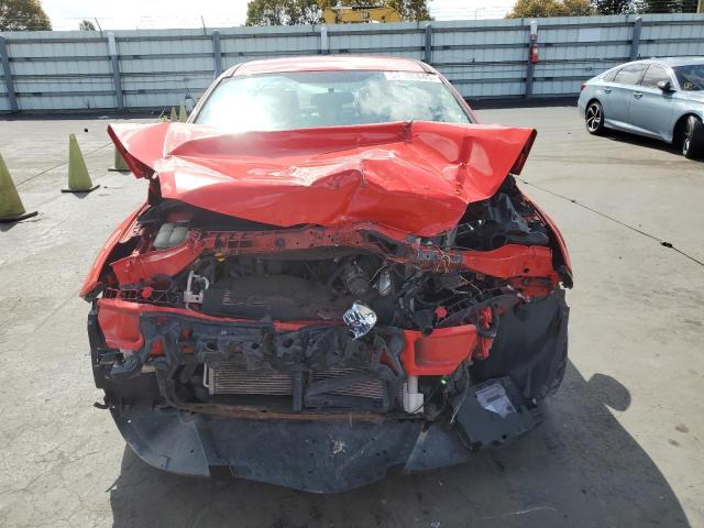 Sedans FORD FOCUS 2013 Czerwony