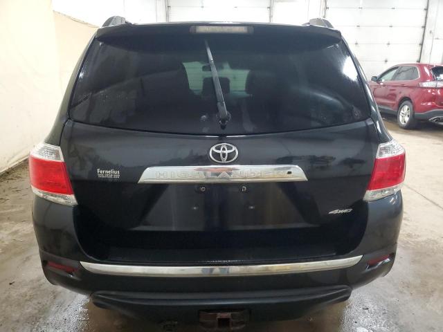 Parquets TOYOTA HIGHLANDER 2013 Czarny