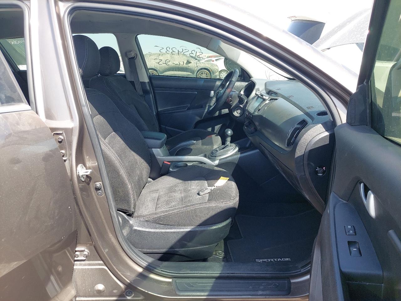 U5YPB81A4GL672900 - 2016 Kia SPORTAGE - #undefined