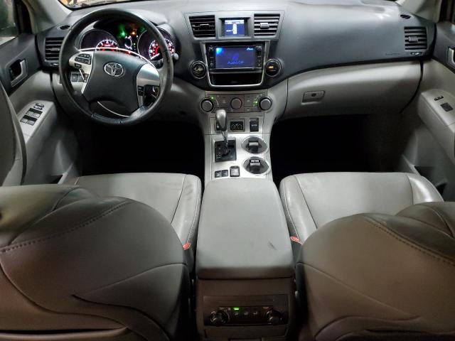 Parquets TOYOTA HIGHLANDER 2013 Czarny