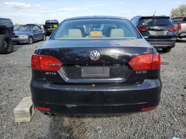  VOLKSWAGEN JETTA 2013 Czarny