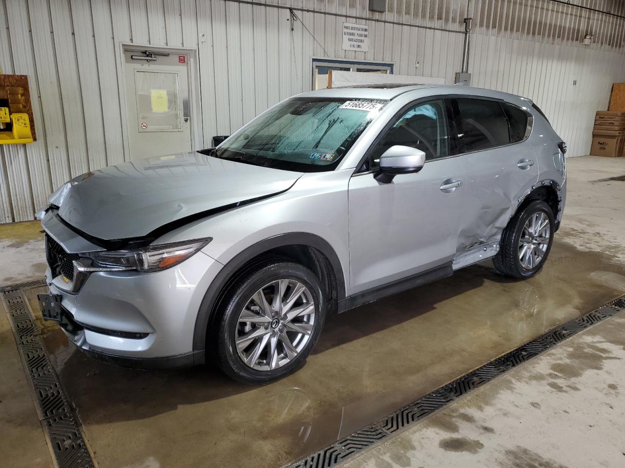 York Haven, PA에서 판매 중인 2021 Mazda Cx-5 Grand Touring - Front End