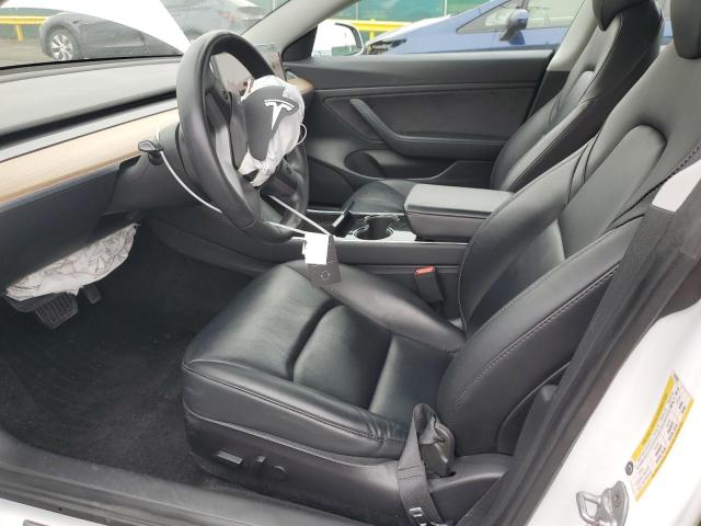  TESLA MODEL 3 2020 Белы
