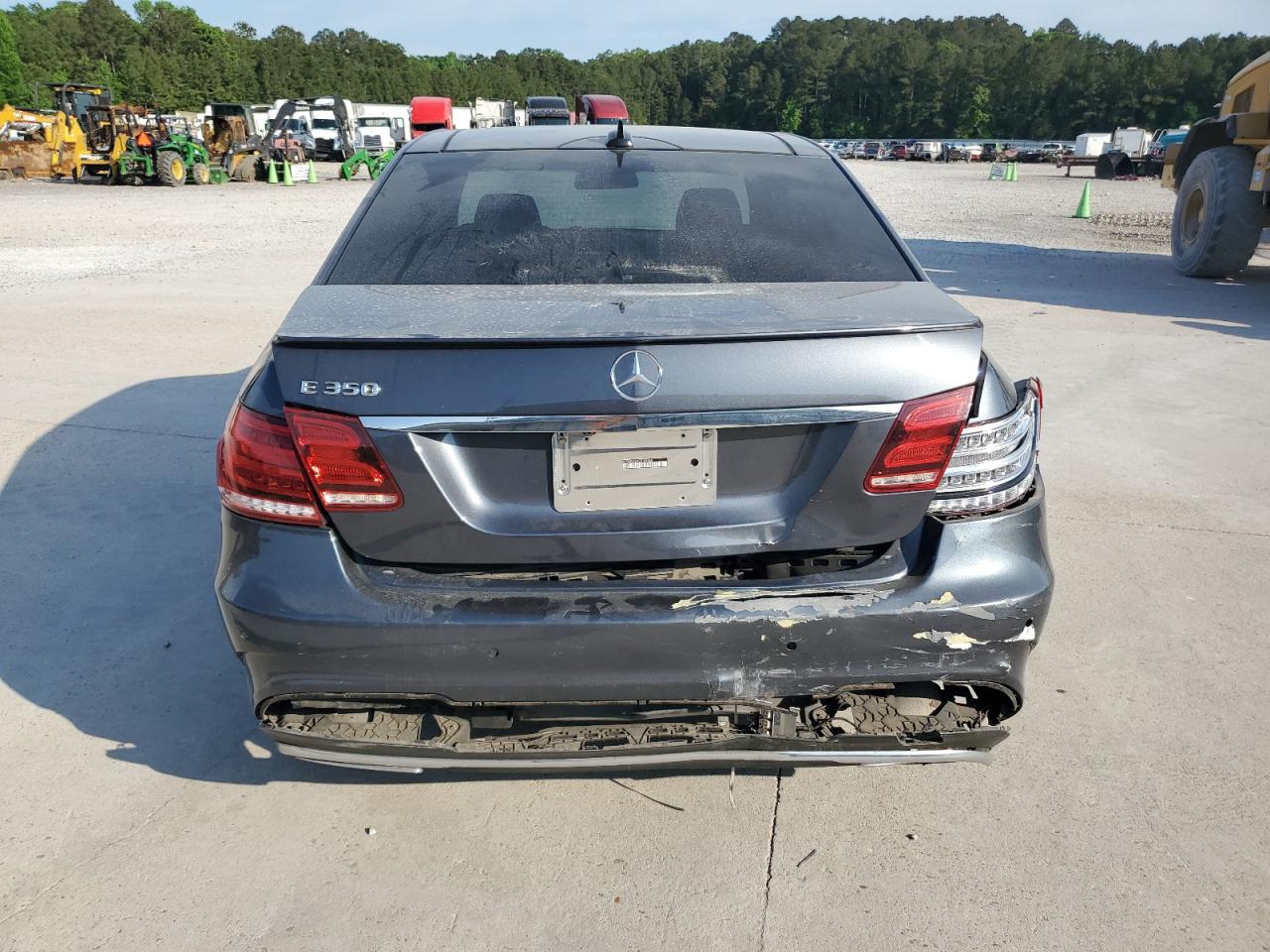2016 Mercedes-Benz E 350 VIN: WDDHF5KBXGB185868 Lot: 54947285