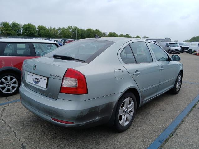 2010 SKODA OCTAVIA EL