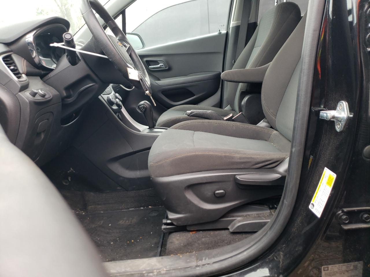 2020 Chevrolet Trax Ls VIN: KL7CJNSB6LB065642 Lot: 52386805