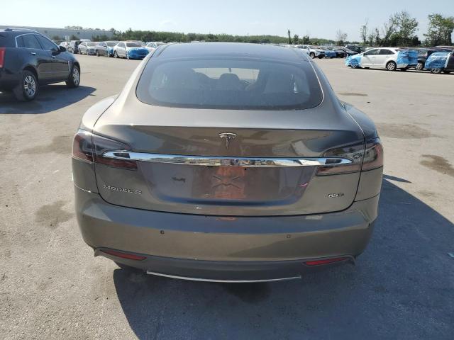 Хэтчбеки TESLA MODEL S 2015 Золотой