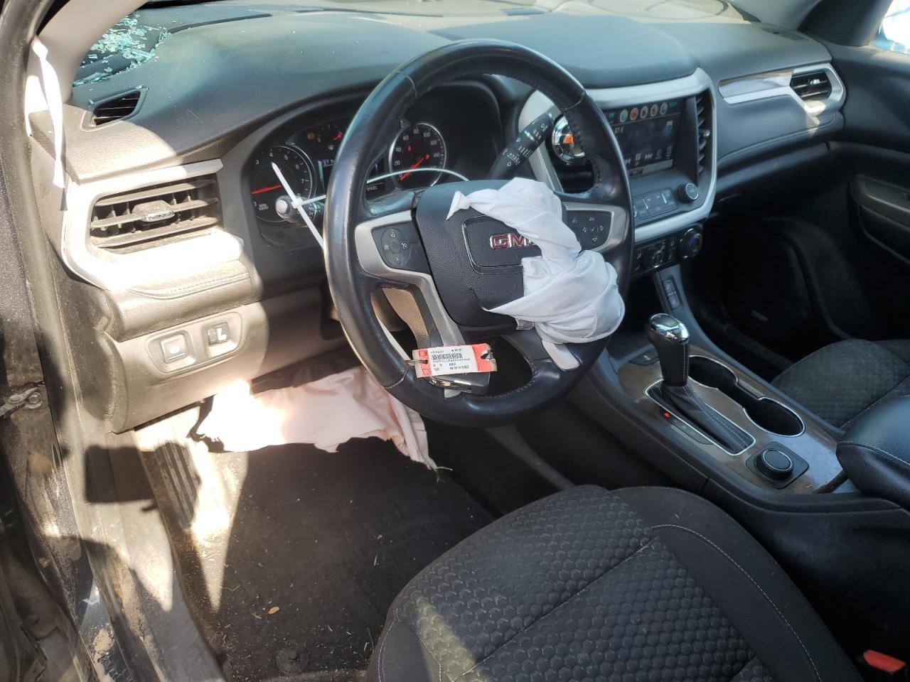 2019 GMC Acadia - Image 8
