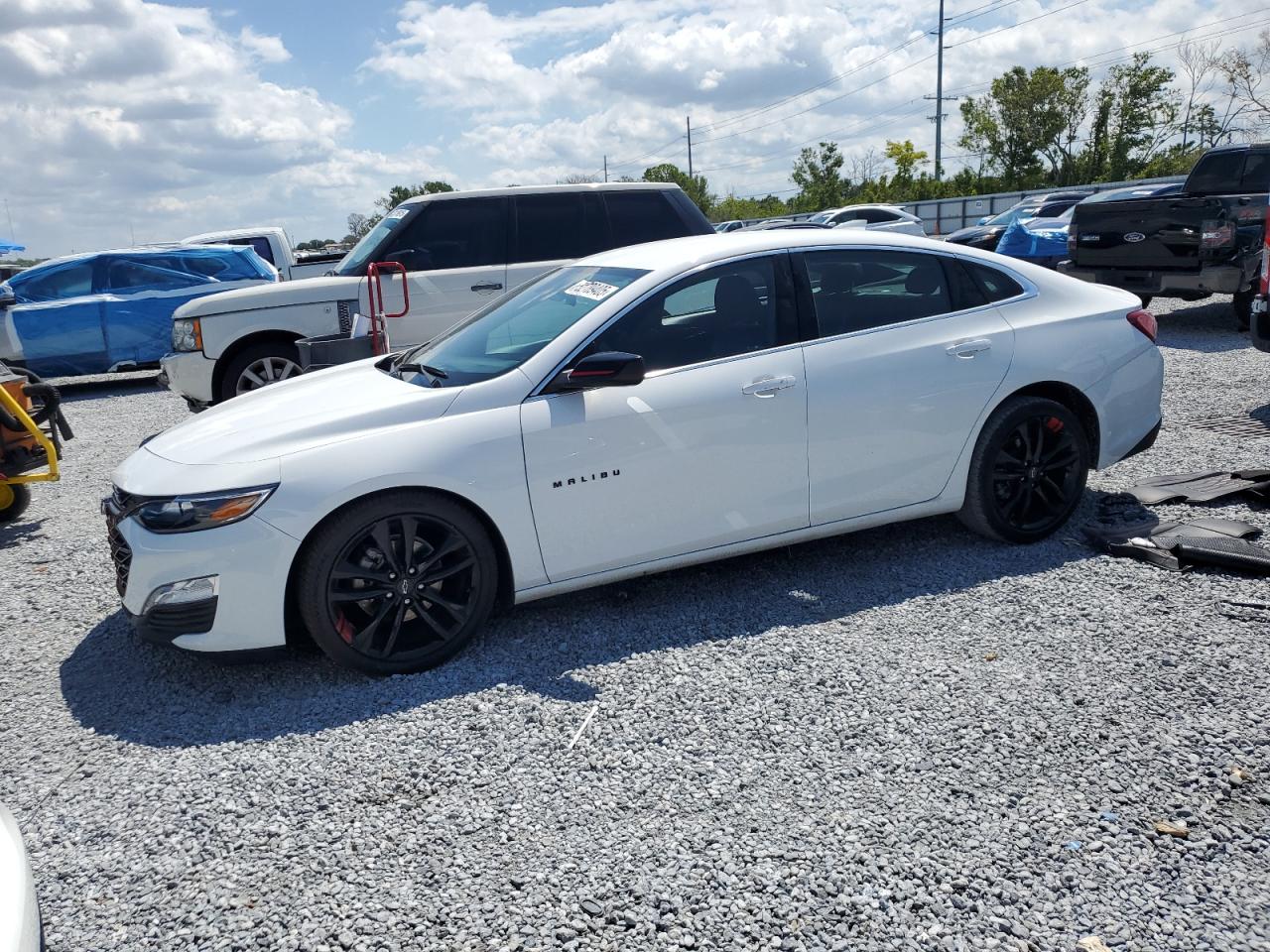 2021 Chevrolet Malibu Lt for Sale in Riverview, FL - Rear End