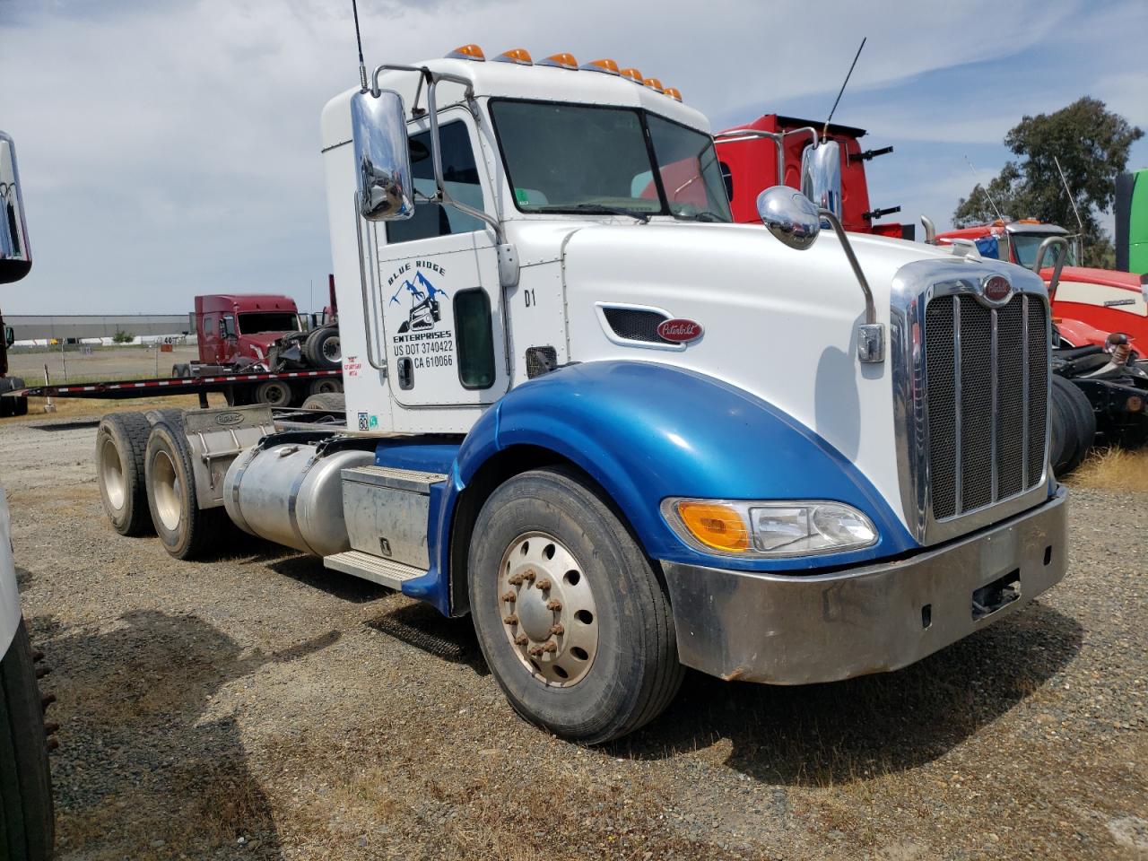2012 Peterbilt 384 Truck Cab And Chassis en Venta en Sacramento, CA - Minor Dent/Scratches