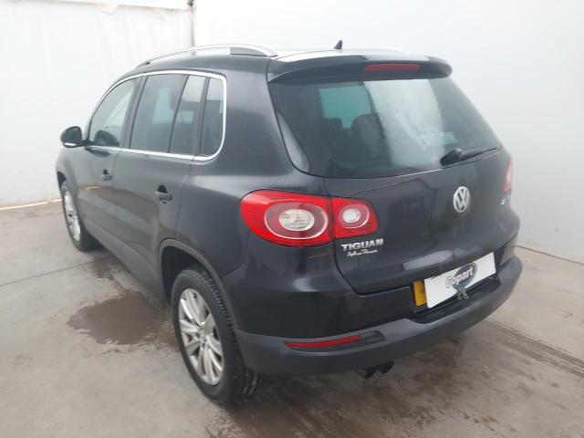 2009 VOLKSWAGEN TIGUAN SE